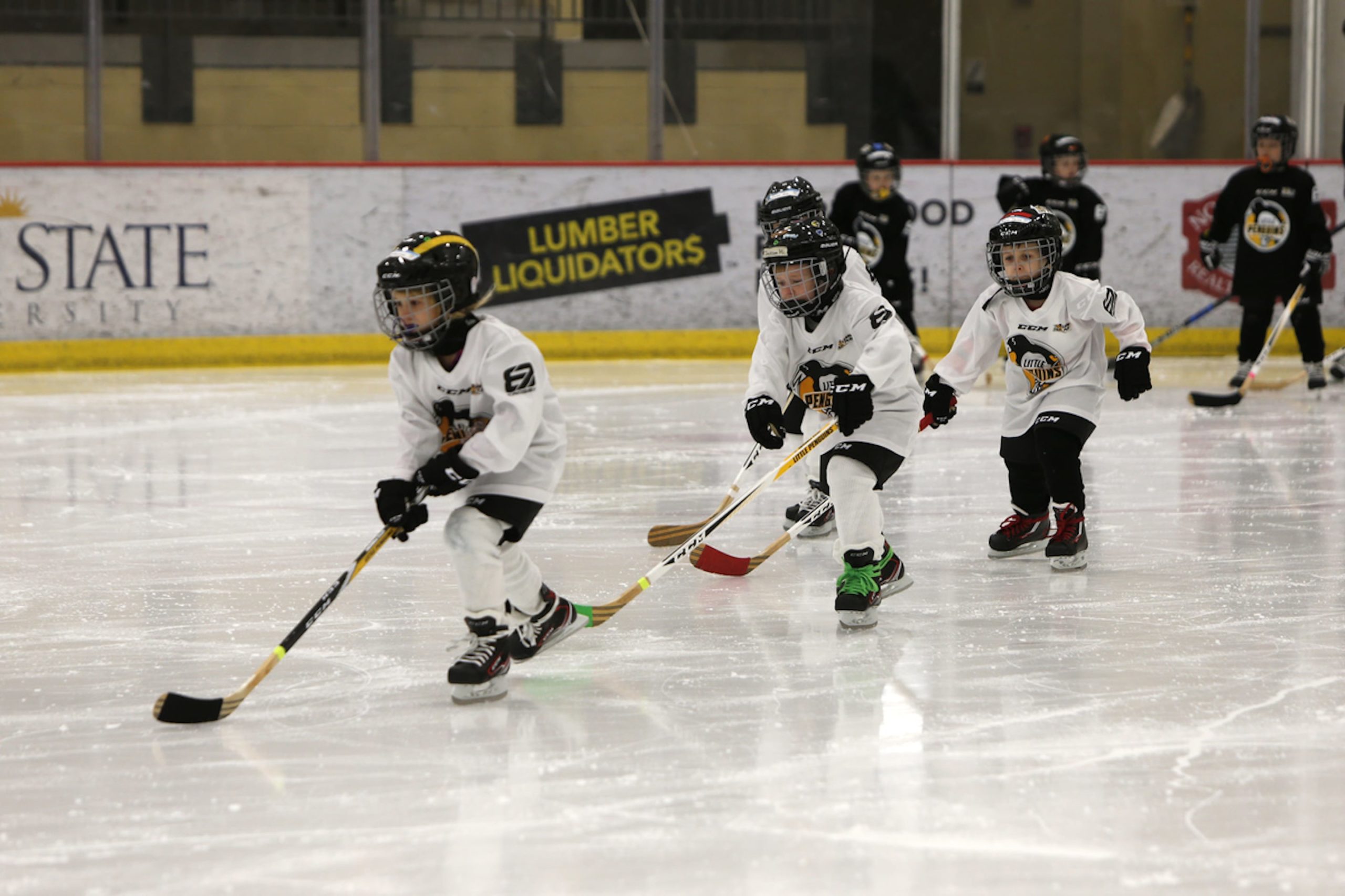 Penguins - Learn to Play Hockey - NHL